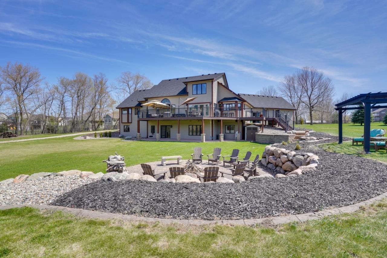 Expansive Shakopee Vacation Rental On 5 Acres! Exteriör bild
