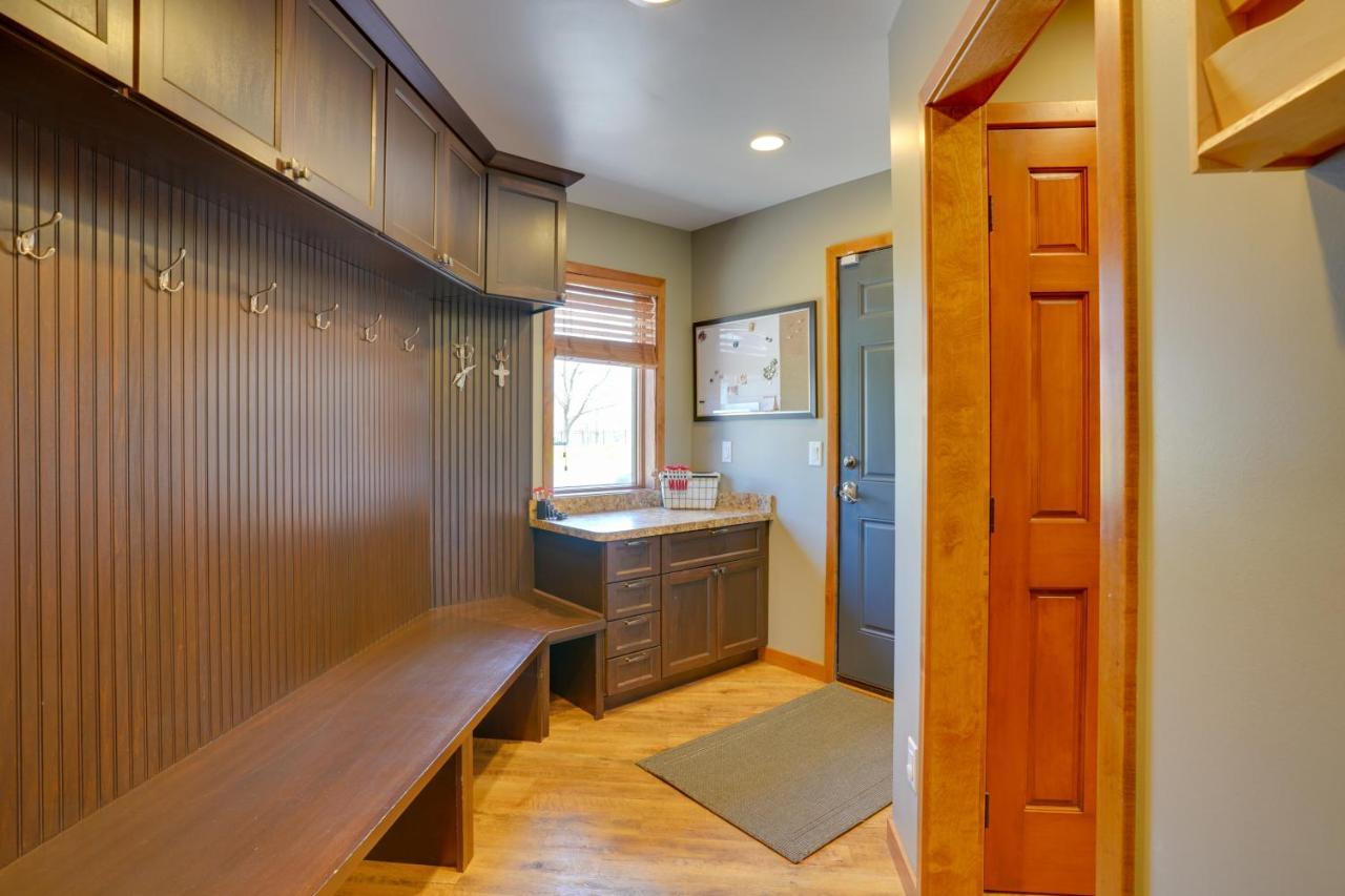 Expansive Shakopee Vacation Rental On 5 Acres! Exteriör bild